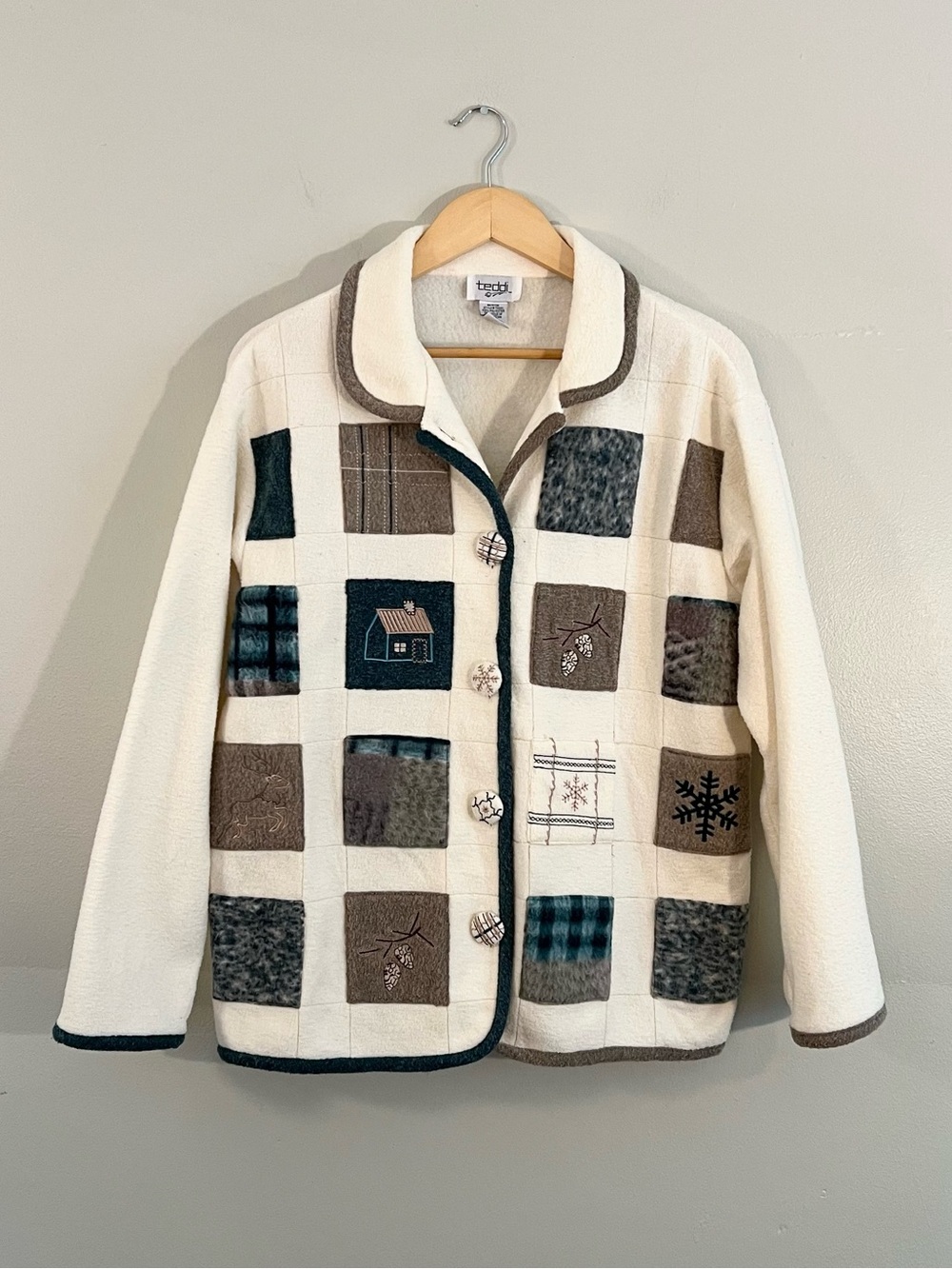 Vintage Teddi cream patchwork wood outdoors fleece button up jacket cabin